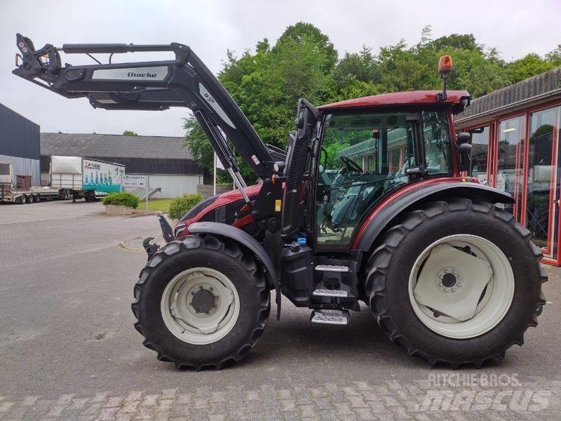 Valtra G135 Active Tractoren