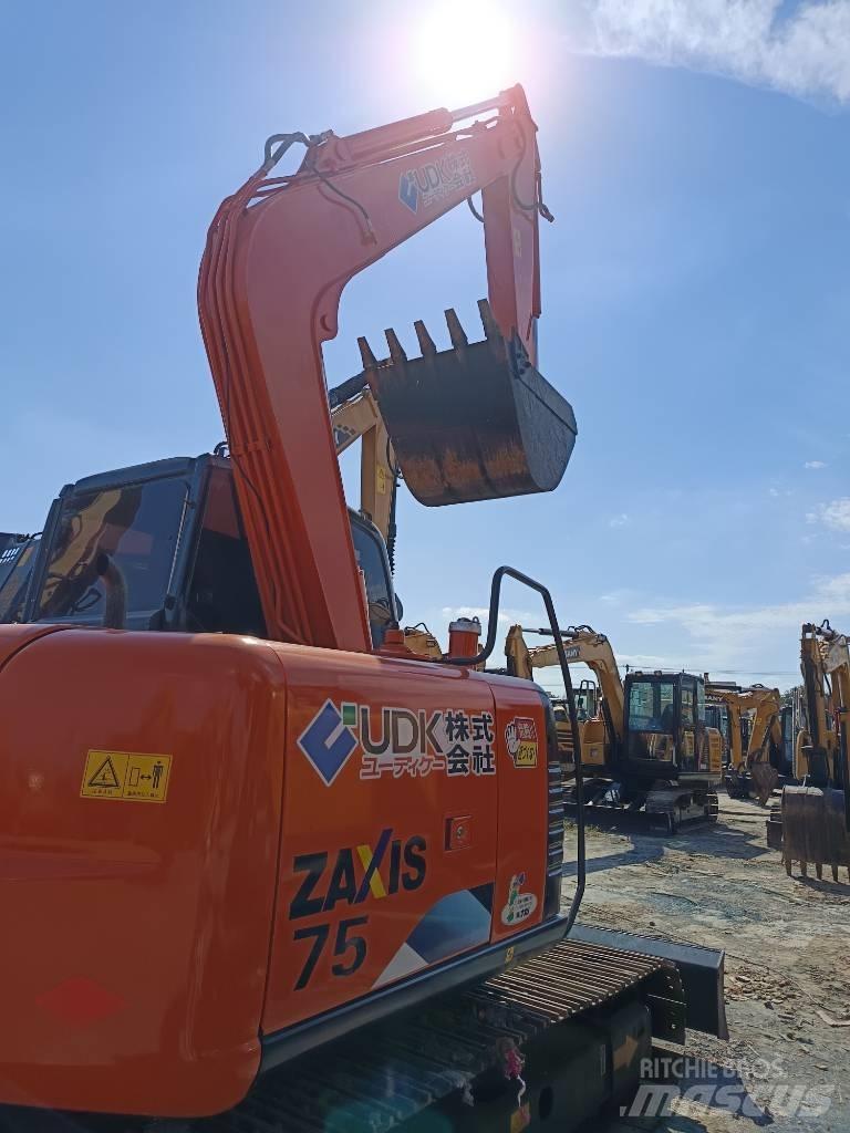 Hitachi ZX 75 Midigraafmachines 7t - 12t