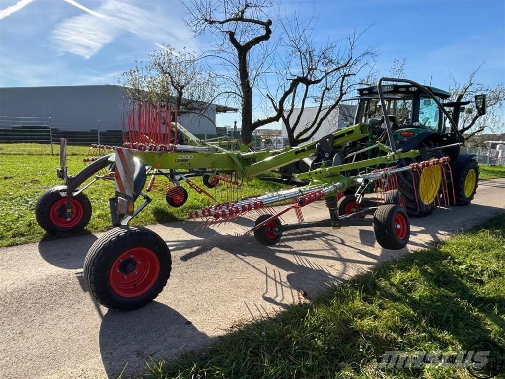 CLAAS Liner 2700 Zwadharken