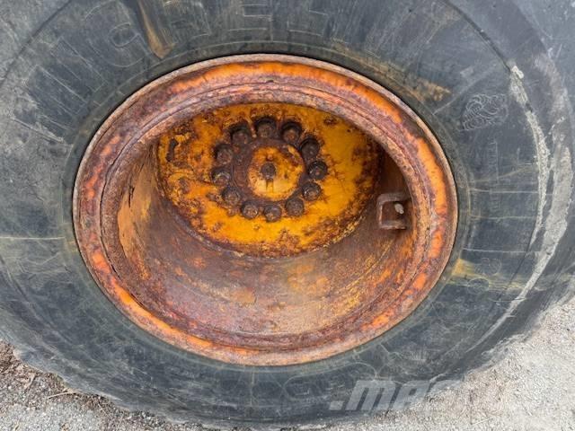 Komatsu WA 200-5 Wielladers