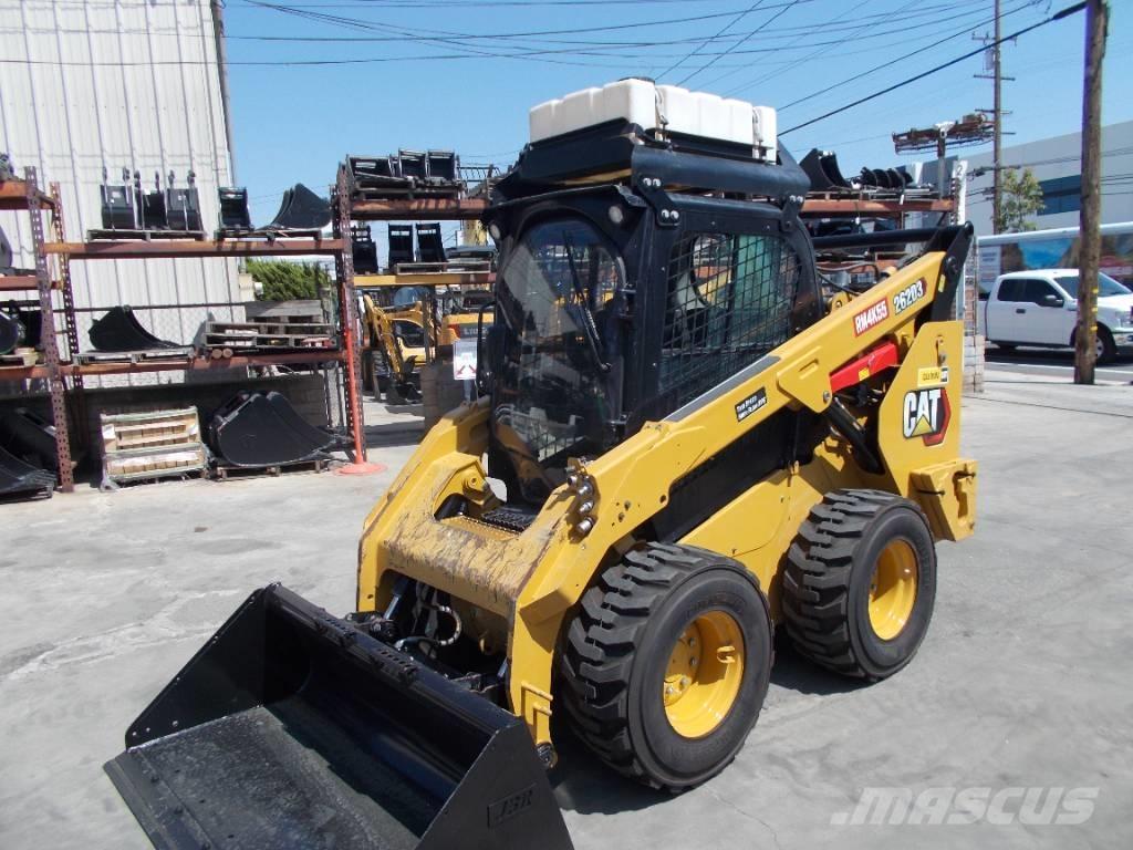 CAT 262D3 Schrankladers