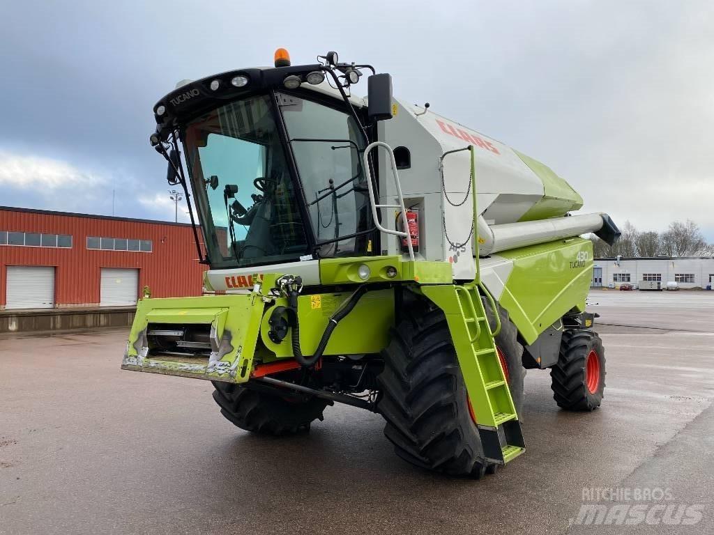 CLAAS Tucano 430 Maaidorsmachines