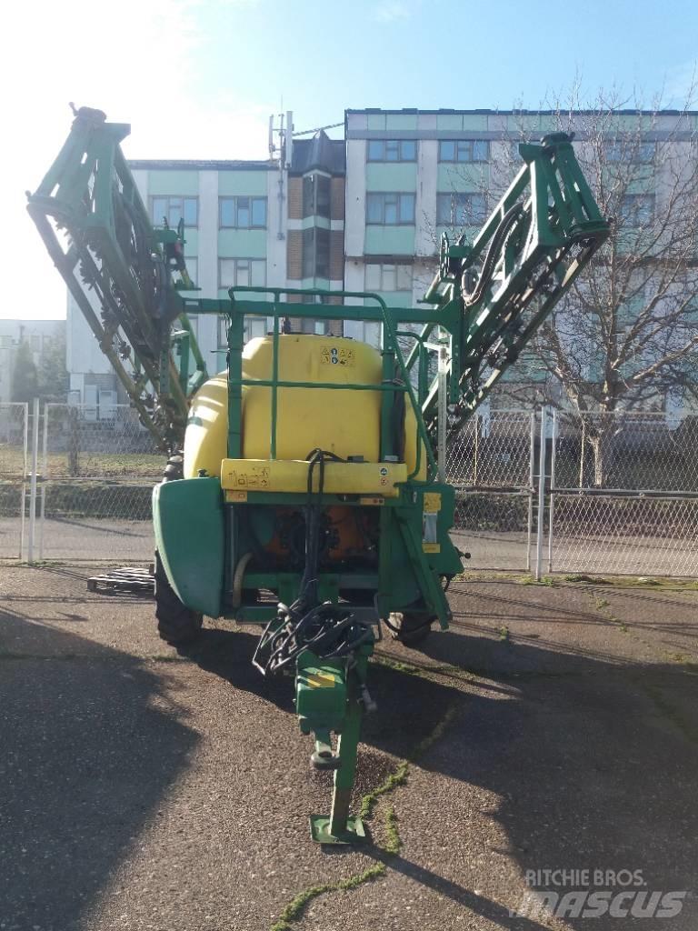 John Deere 732 Getrokken spuitmachines