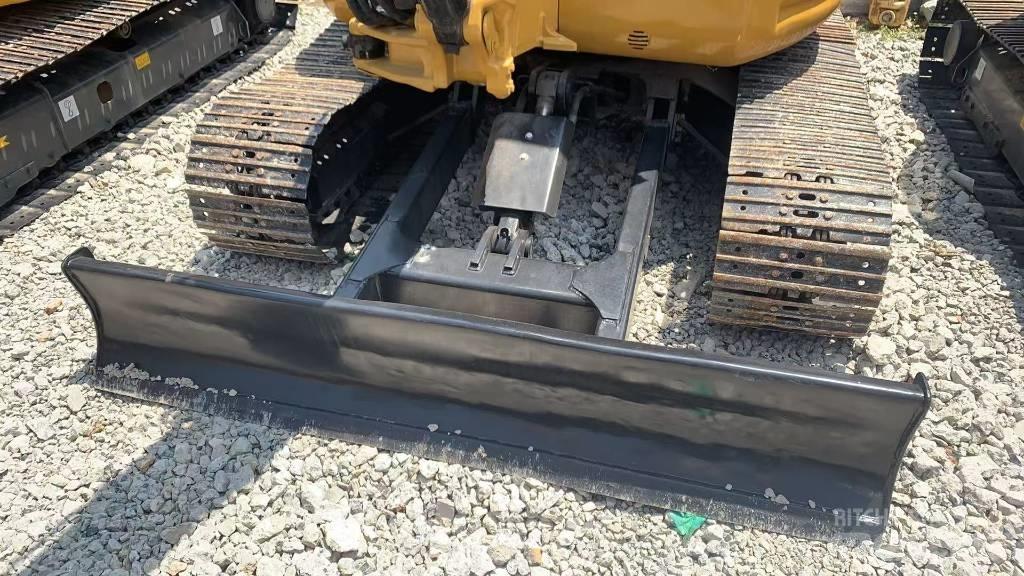 CAT 304CR Rupsgraafmachines