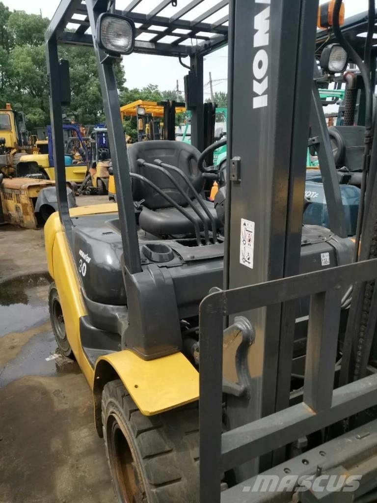 Komatsu 30 Verreikers