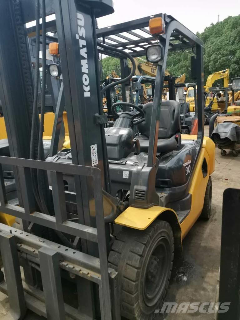 Komatsu 30 Verreikers