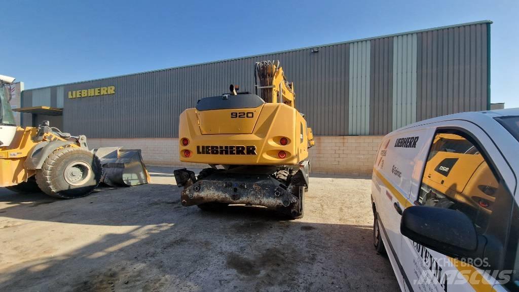 Liebherr A 920 Wielgraafmachines