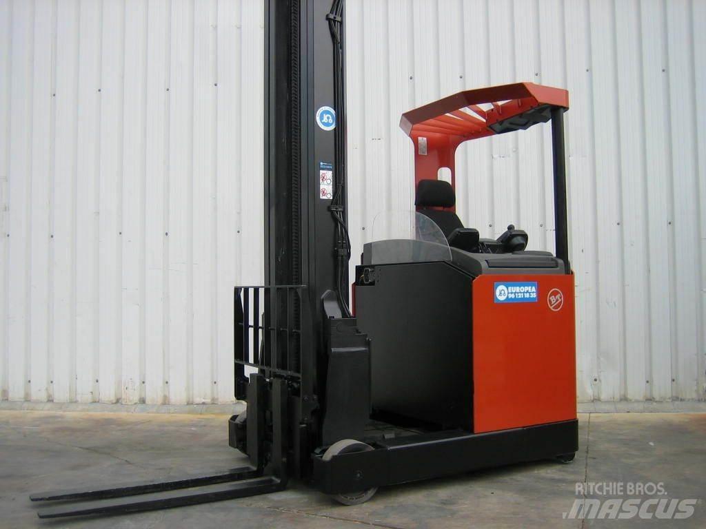 BT RRB 2 Reachtruck voor hoog niveau