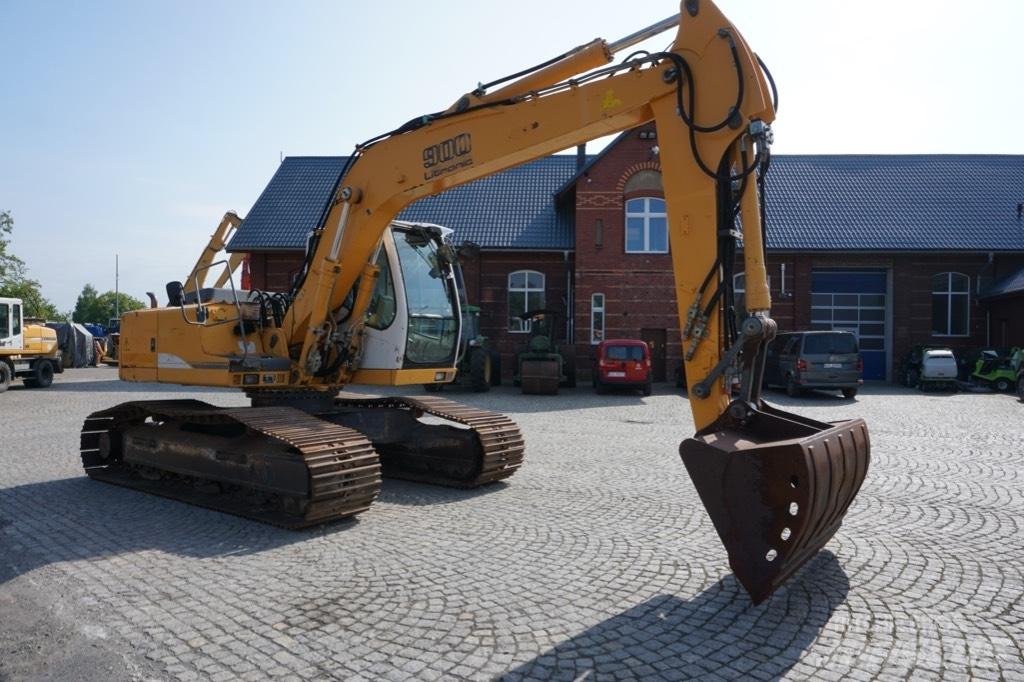 Liebherr R 900 C Rupsgraafmachines
