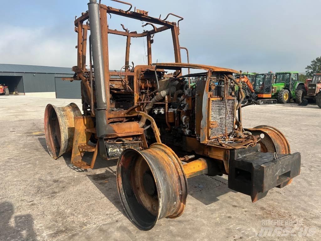 CLAAS 656 Tractoren