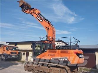 Doosan DX 300 LC Rupsgraafmachines