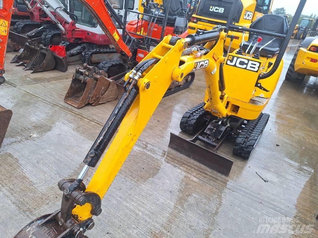 JCB 8008 Minigraafmachines < 7t