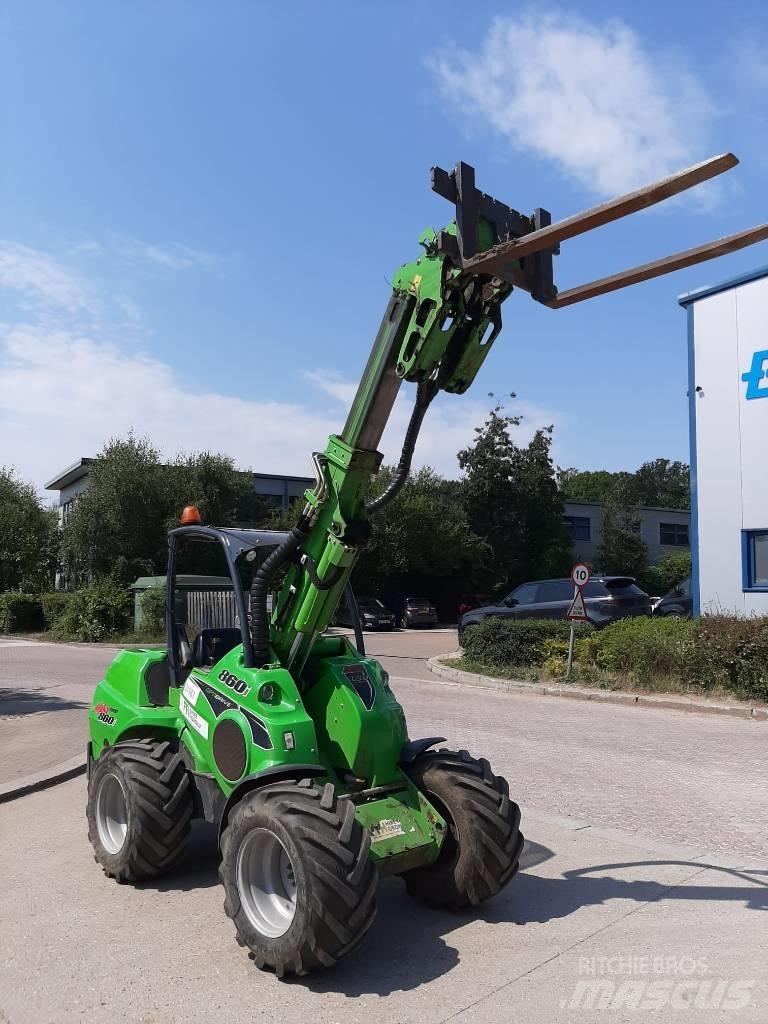 Avant 860 i Knik- en schrankladers