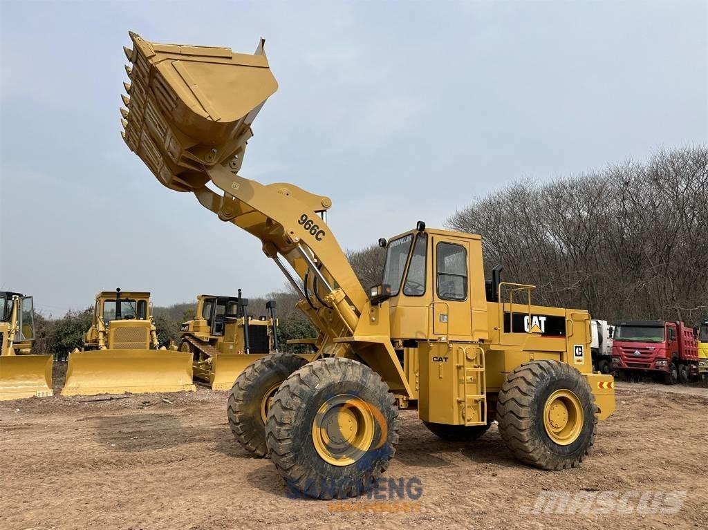 CAT 966C Wielladers