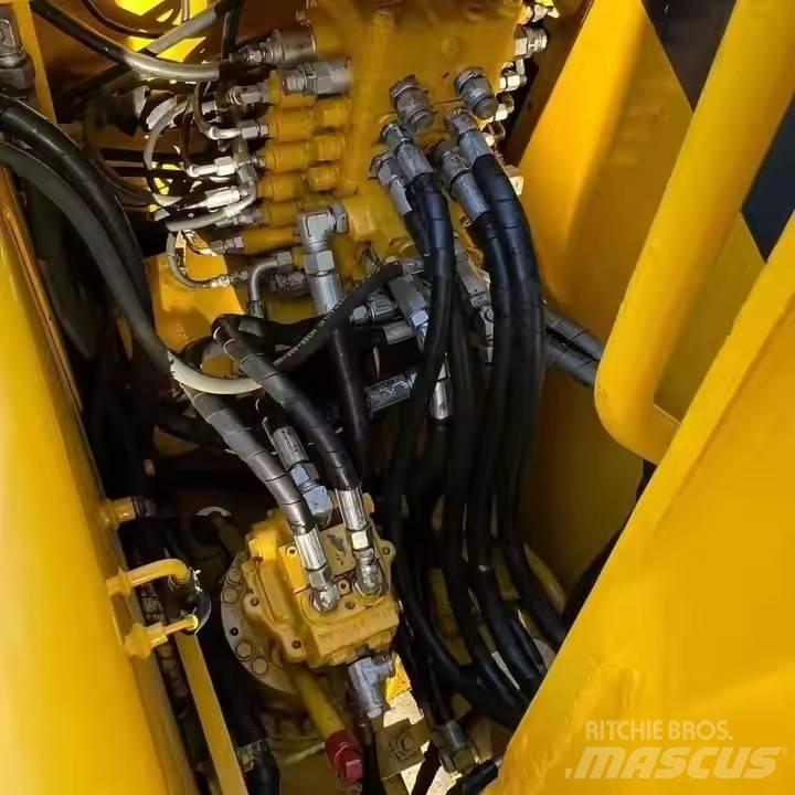 Komatsu PC130 Rupsgraafmachines