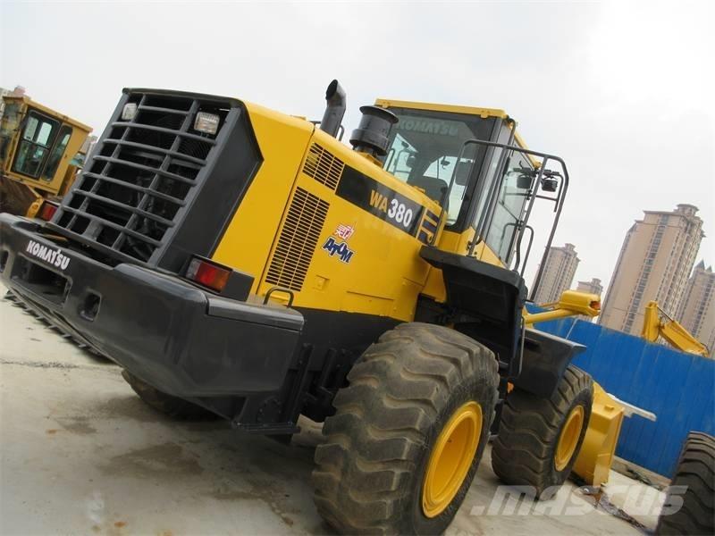Komatsu WA 380 Wielladers