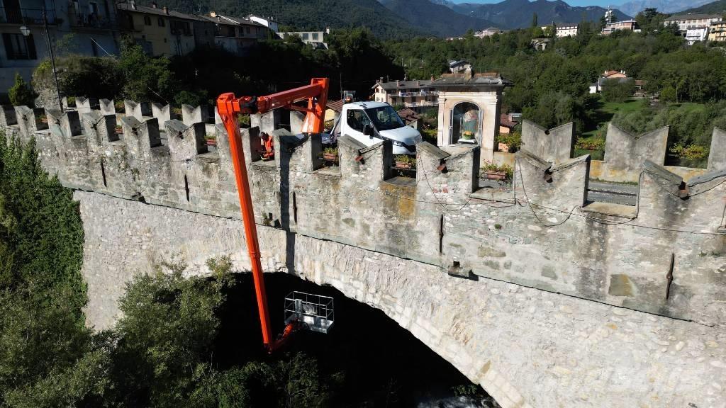 APS TB22-9 "Up&Down" Auto hoogwerkers