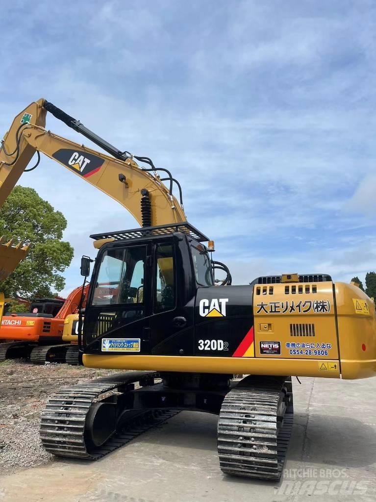 CAT 320 D2 Rupsgraafmachines