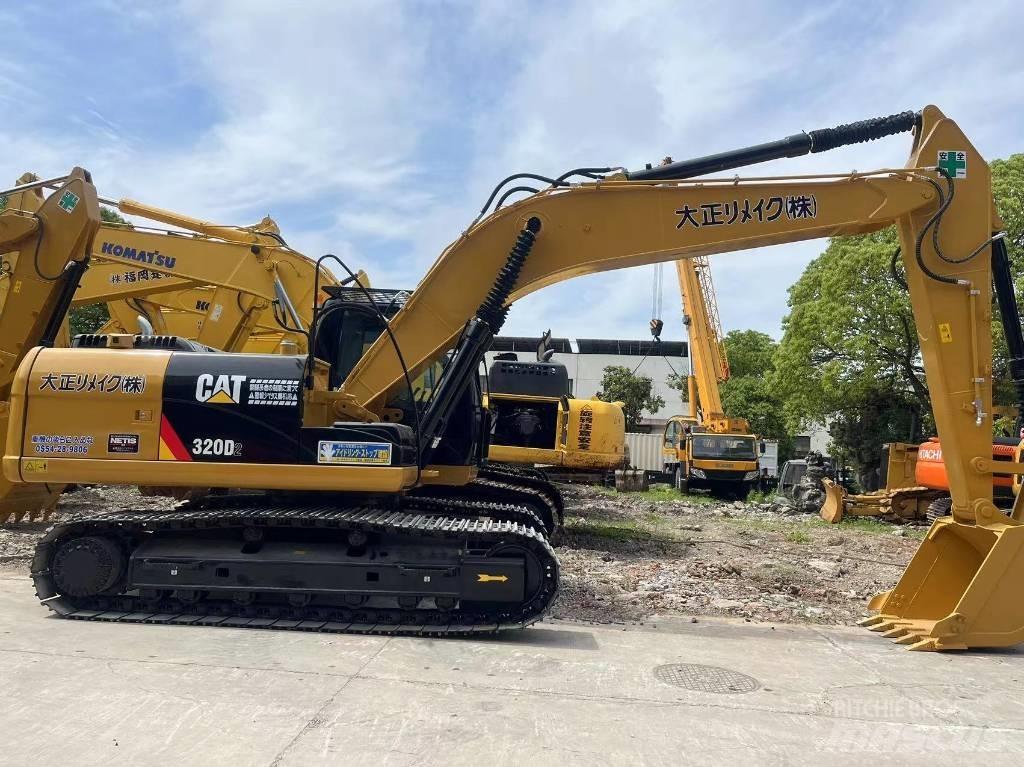 CAT 320 D2 Rupsgraafmachines