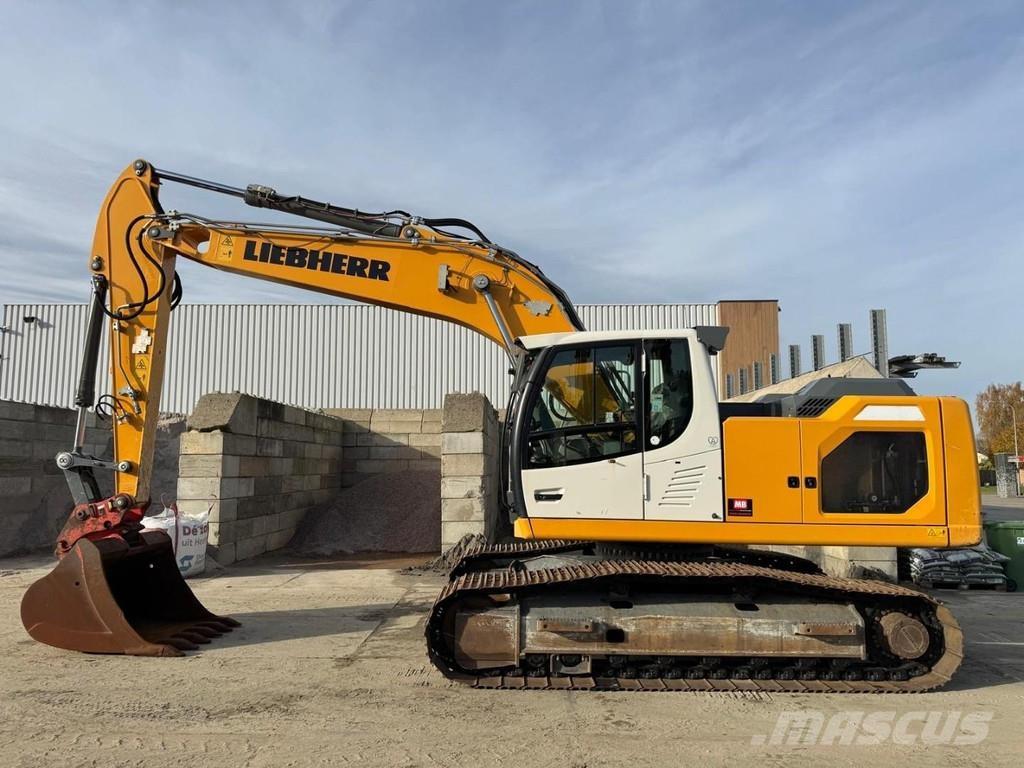 Liebherr R922 LC Rupsgraafmachines