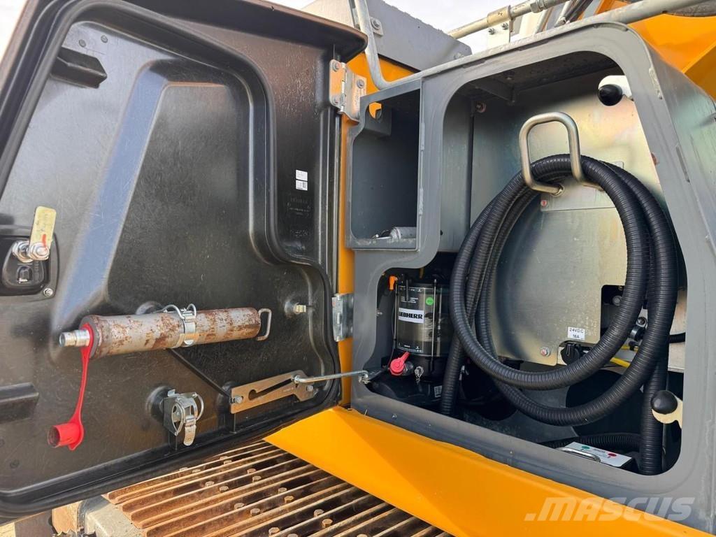 Liebherr R922 LC Rupsgraafmachines