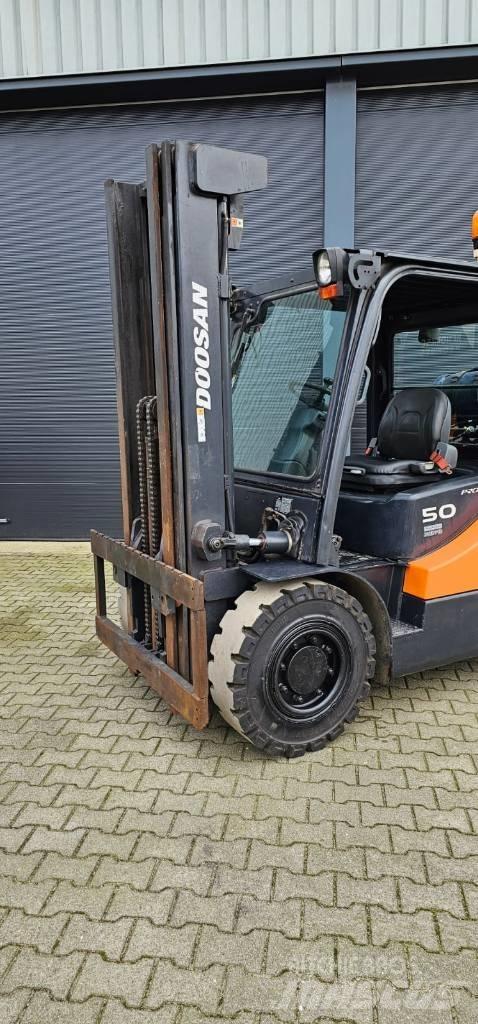 Doosan G50SC-5 LPG heftrucks
