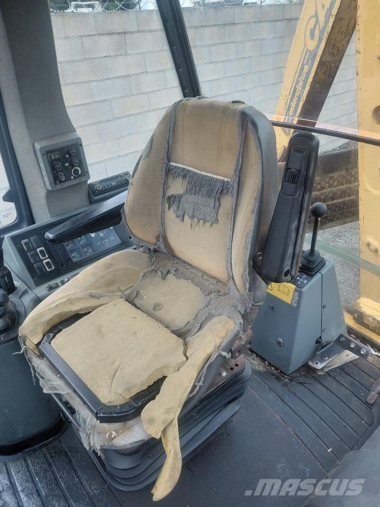 CASE 580 SLE Graaf-laadcombinaties