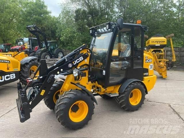 JCB 403 PLUS Verreikers voor landbouw