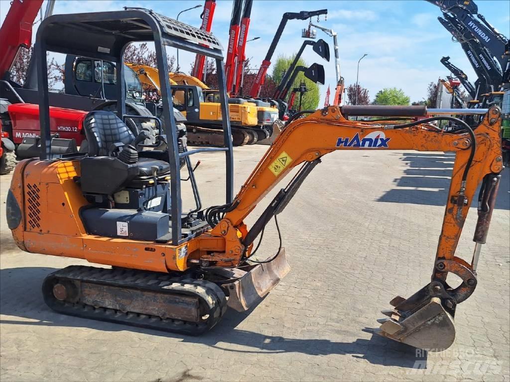 Hanix H15B-2 Minigraafmachines < 7t
