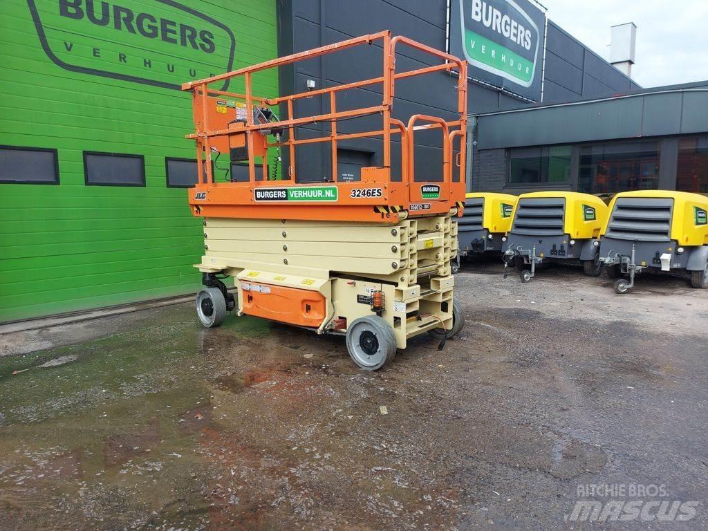 JLG 3246ES Schaarhoogwerkers