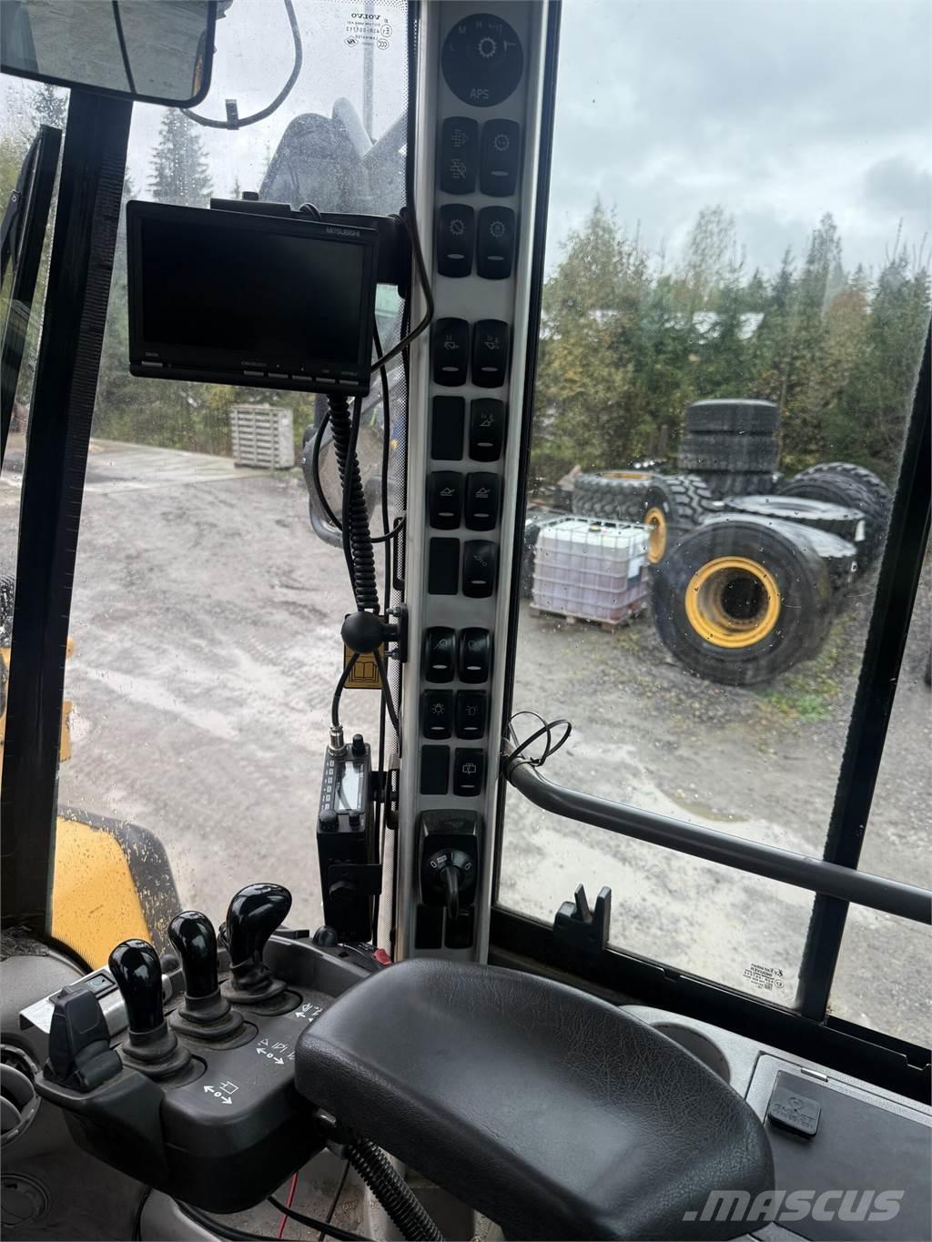 Volvo L180G Wielladers
