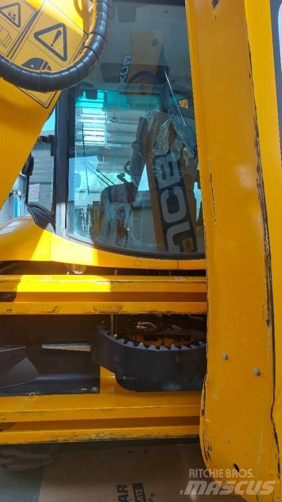 JCB 3 CX Plus Graaf-laadcombinaties