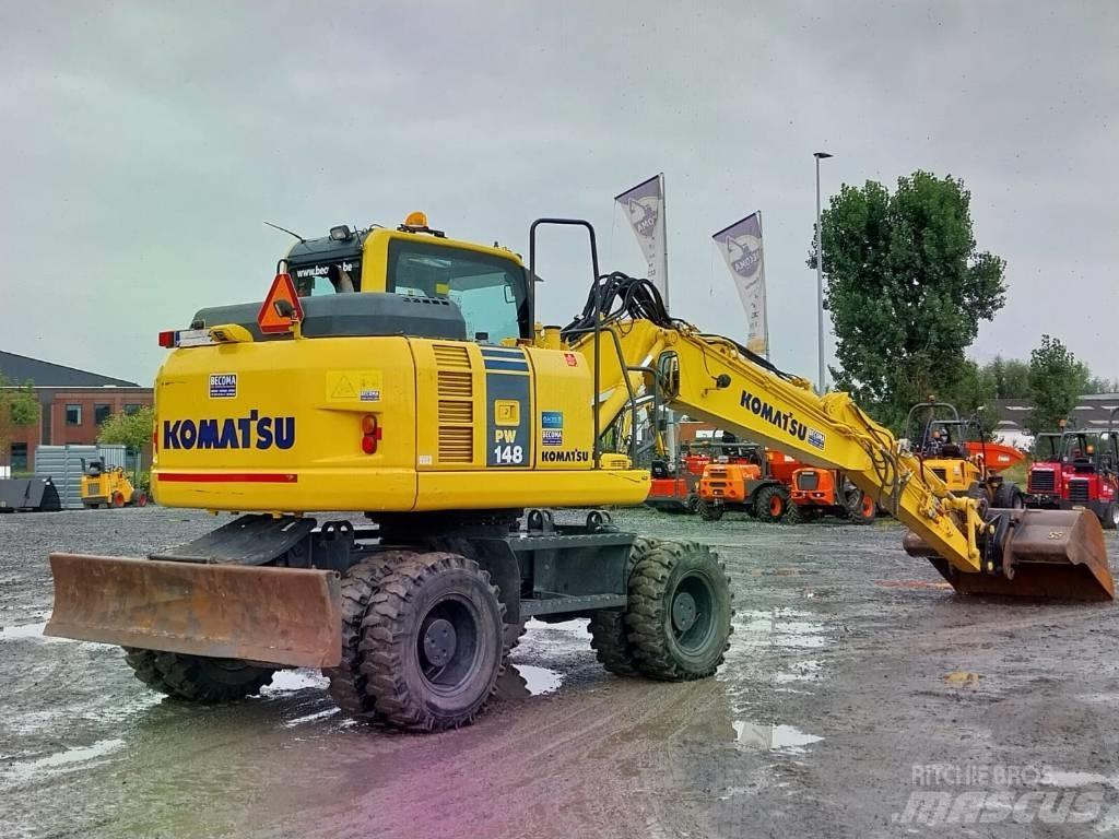 Komatsu PW148-8 Wielgraafmachines