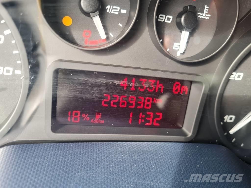 Iveco 70C 18 D brief Minibussen