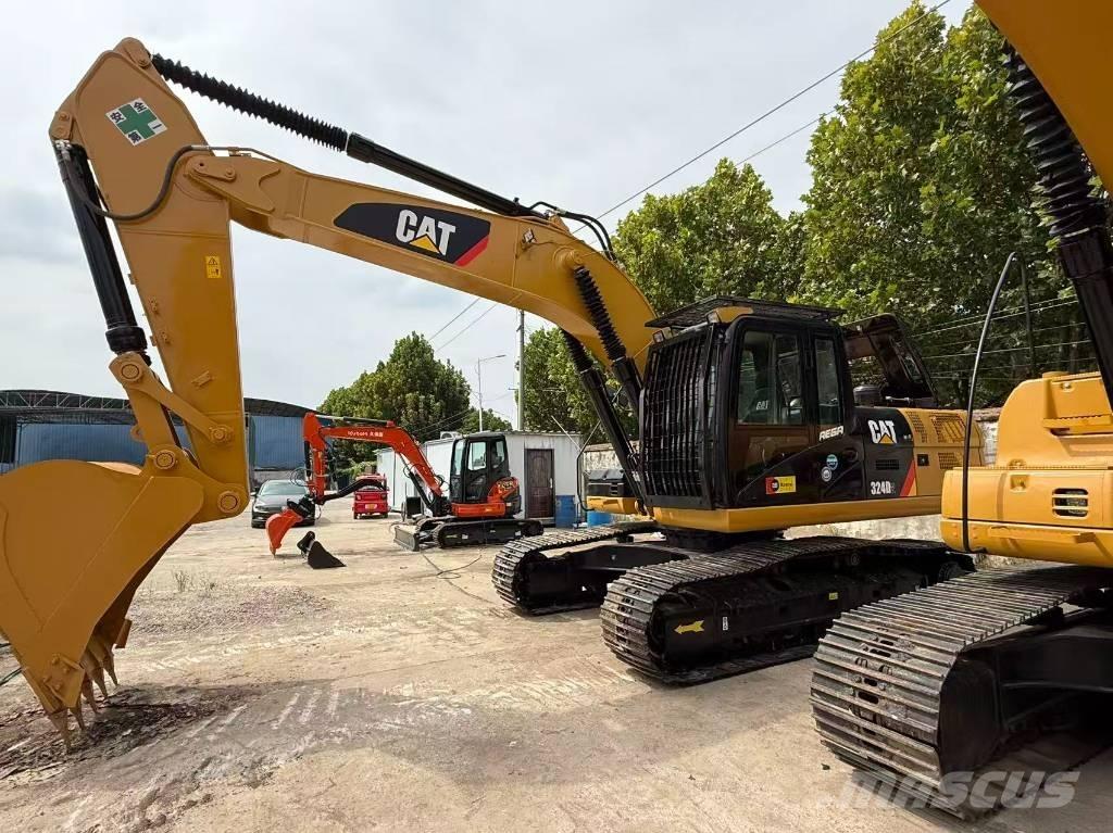 CAT 324 Rupsgraafmachines