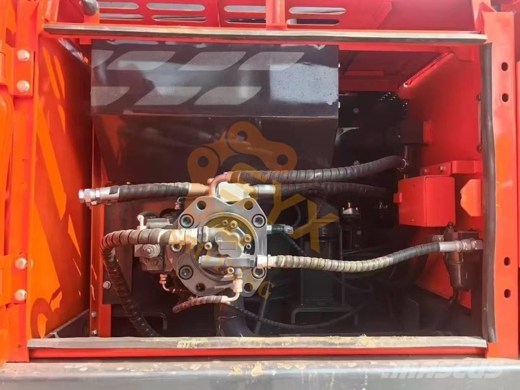 Doosan DX225 Rupsgraafmachines