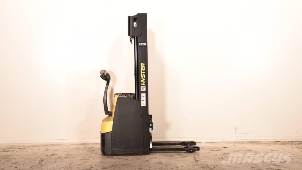 Hyster S1.2-24 Stapelaar meeloop