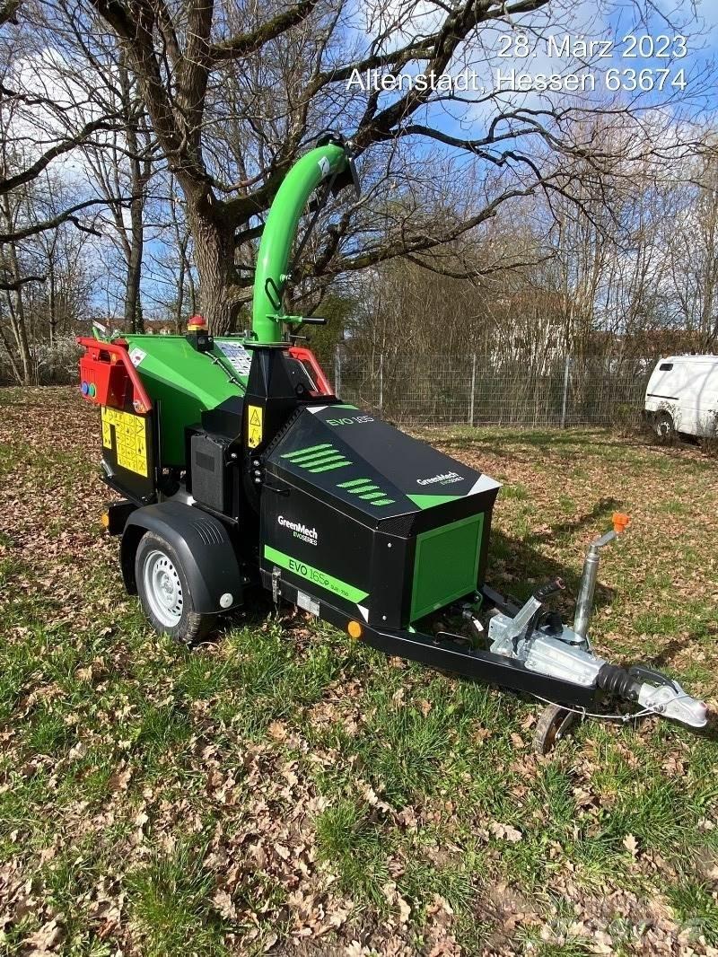  EVO165P Getrokken veldhakselaar