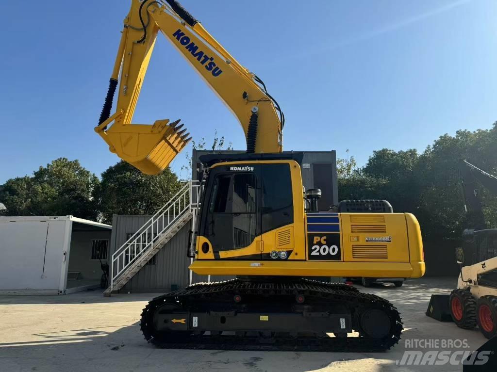 Komatsu PC 200-8 Rupsgraafmachines