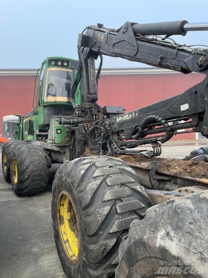 John Deere 1210E Forwarders