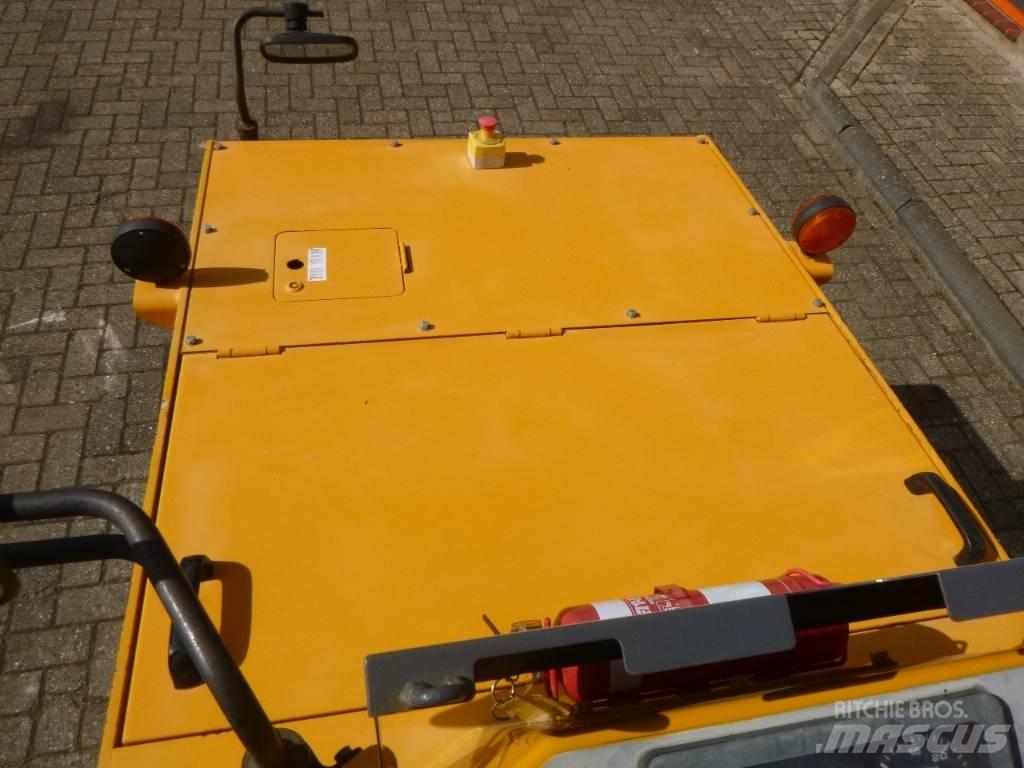 Sakai TS160-2 Bandenwalsen