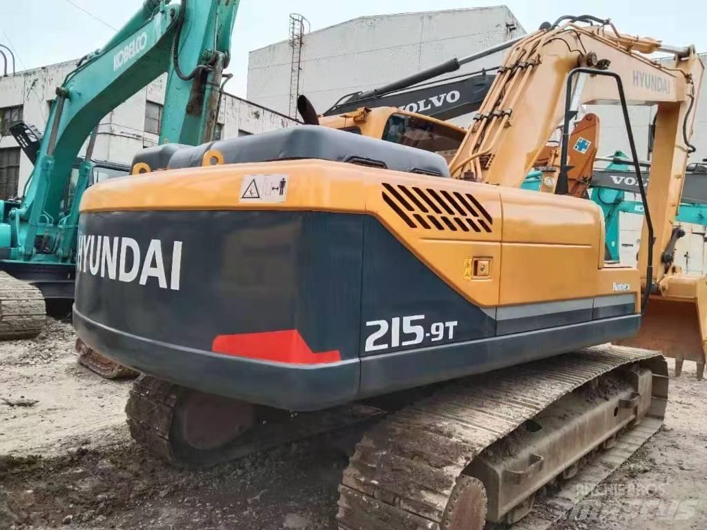 Hyundai R215-9T Wielgraafmachines