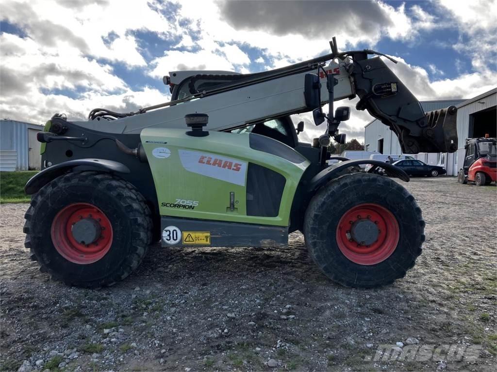 CLAAS 7055 Verreikers voor landbouw