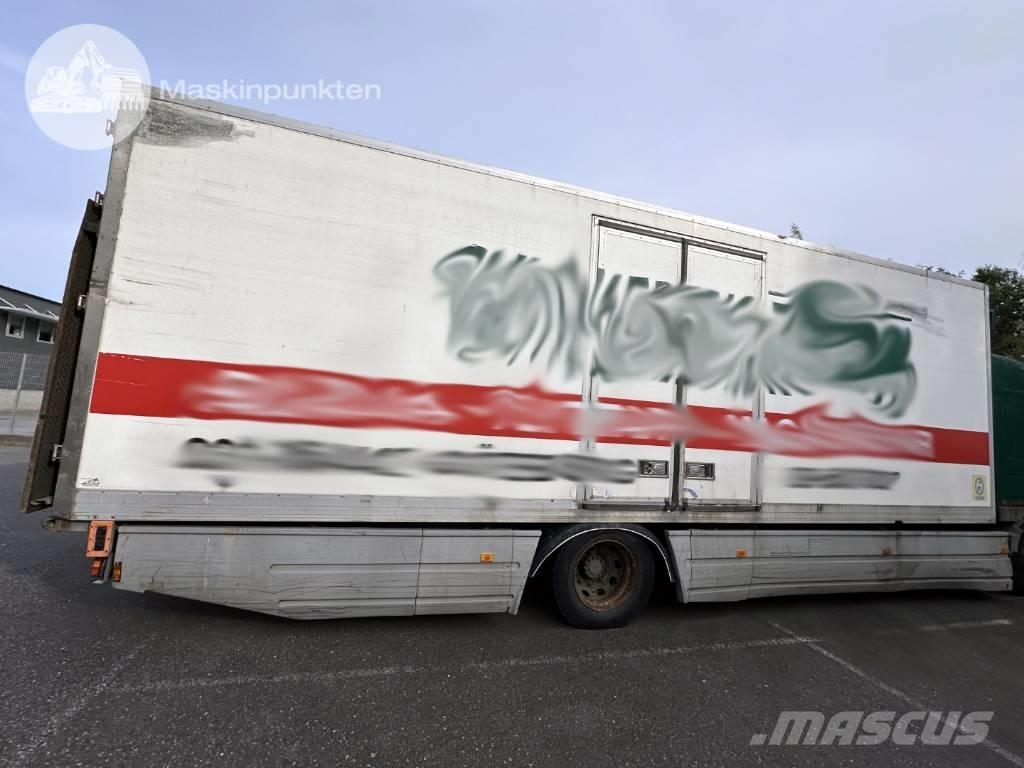 Volvo FM 9 300 Bakwagens met gesloten opbouw