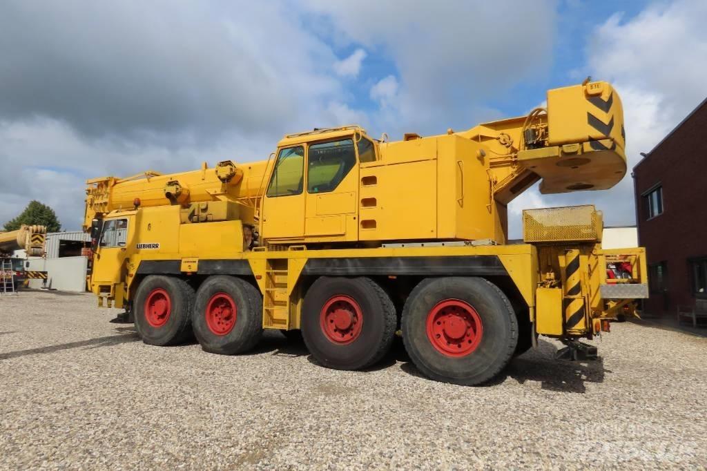 Liebherr LTM 1070-1 Kranen voor alle terreinen