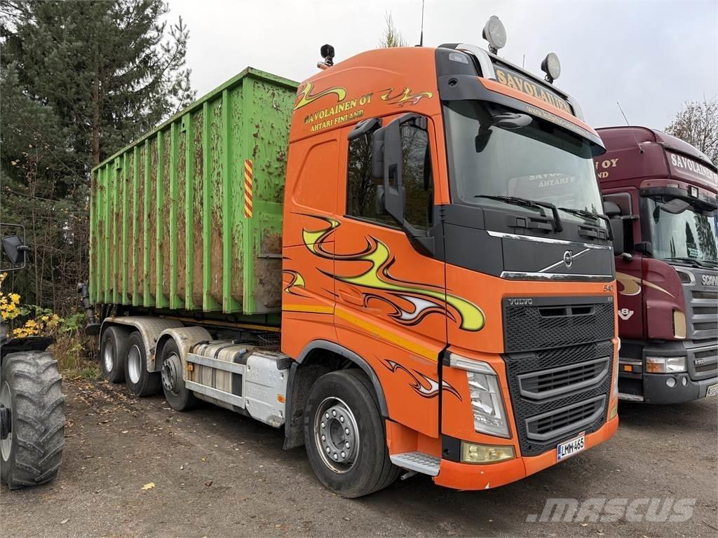 Volvo FH13 540 8X2 Vrachtwagen met containersysteem