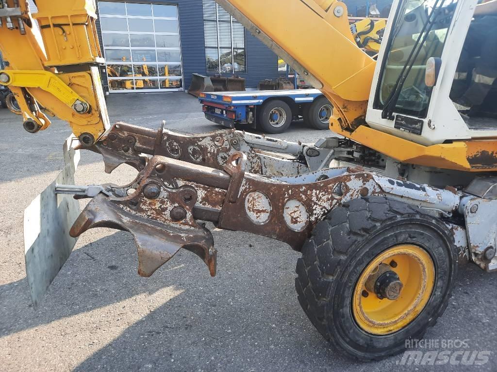 Menzi Muck M525 Wielgraafmachines