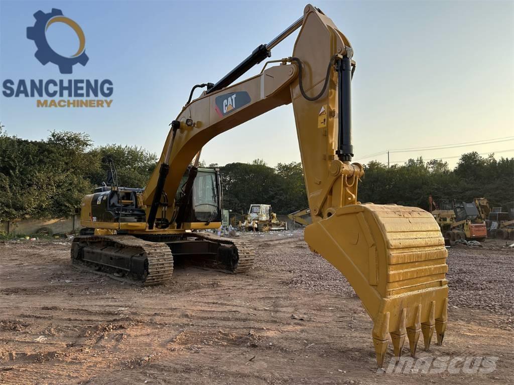 CAT 330 D L Rupsgraafmachines