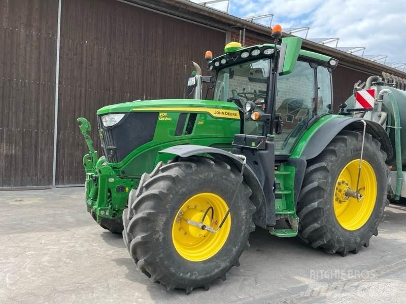 John Deere 6R215 Tractoren