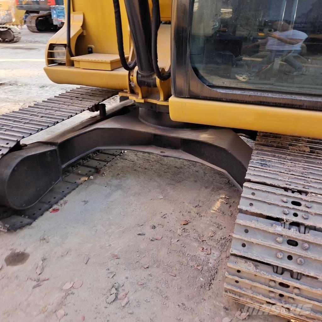 CAT 307 D Midigraafmachines 7t - 12t